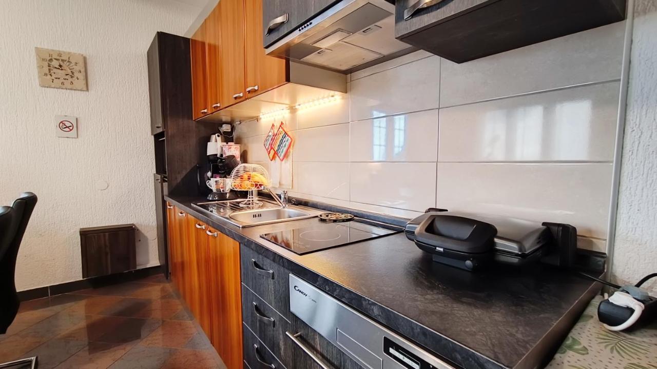 Apartman Ladybird Pula Exterior foto