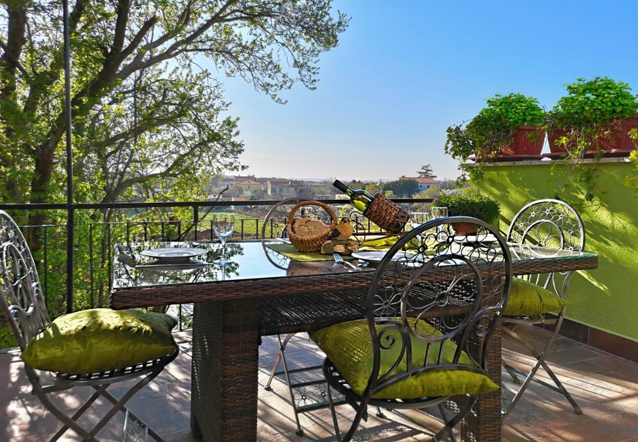 Apartman Ladybird Pula Exterior foto
